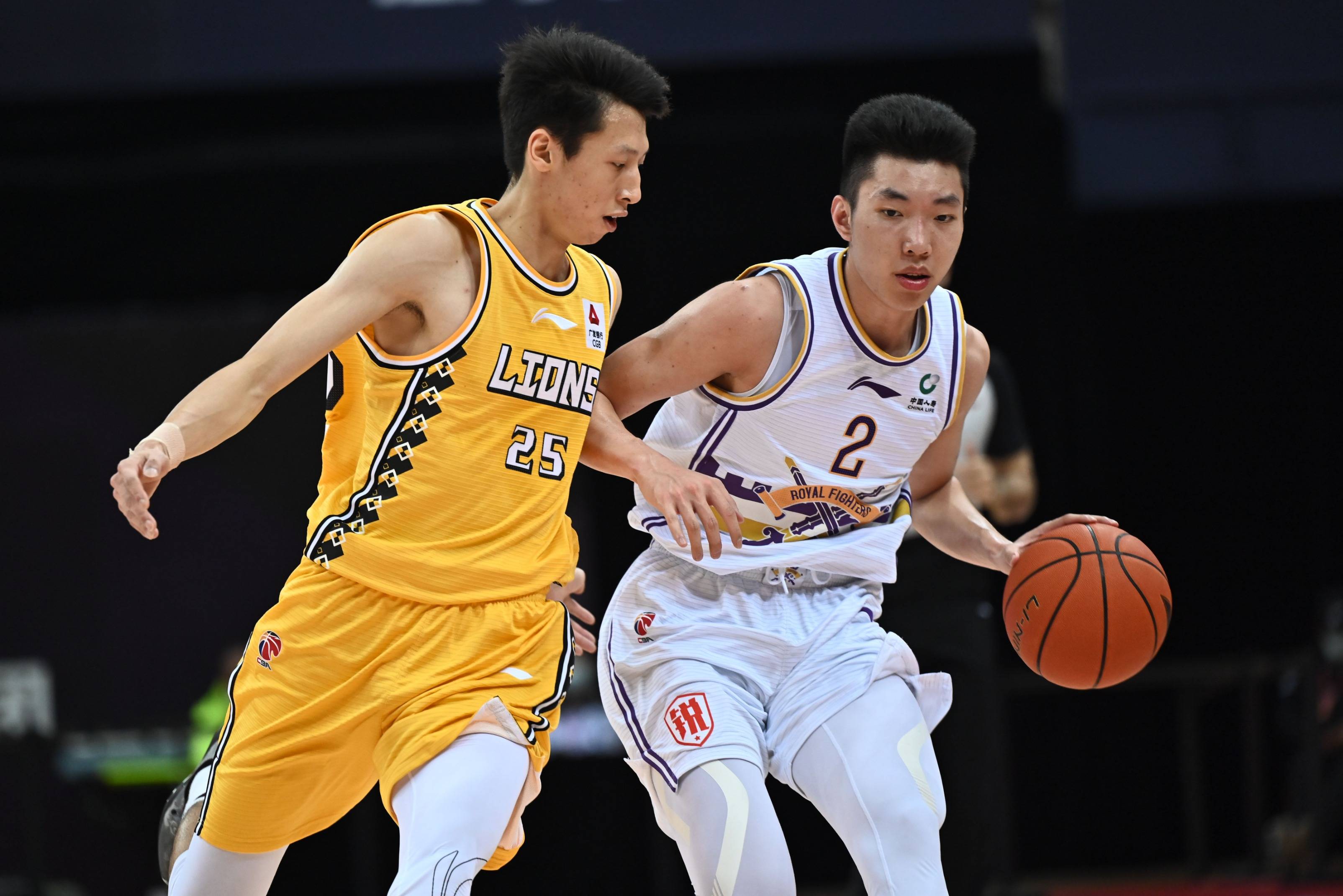 包含国际比赛日上海海港备战CBA季后赛，止住颓势细节曝光，更衣室稳定，资深球员宣示担当的词条九游体育官网